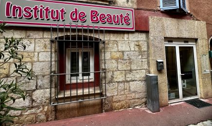 La Pause Bien-Être : Manucure à Aups