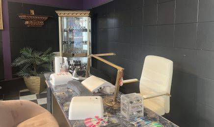 Nail lounge by Julia : Nagelstudio in Gütersloh