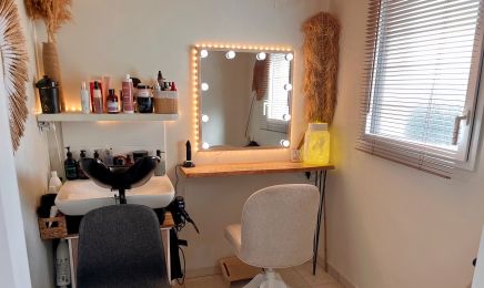 By So : Coiffeur à Vertou