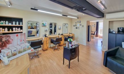 Le Long Court Coiffure : Coiffeur à Sèvremoine