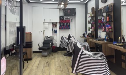 Mb Coiffure : Coiffeur à Paris