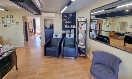 Le Long Court Coiffure : Coiffeur à Sèvremoine