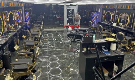 H CASA MONTANA : Coiffeur à Saint-Étienne