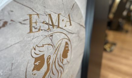 EMA HAIR LOUNGE: Friseur in Frankfurt am Main
