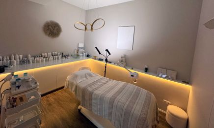 FHAVEE Cosmetics: Kosmetikstudio in Bad Honnef