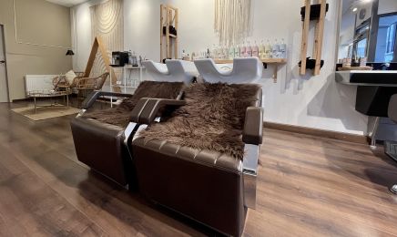 Friseur H. Cavumirza: Kosmetikstudio in Lemgo