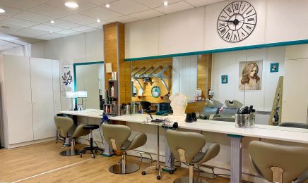 Haute Nuance Sandra : Coiffeur à Saintes