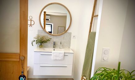 Virgilia Massage 42 : Institut de beauté à Chambles