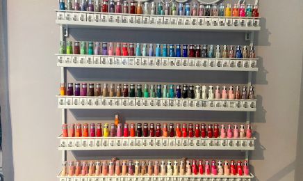 Des ongles et du style : Manucure à Saint-Romain-le-Puy