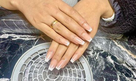 Queen Beautynails  : Manucure à  Hyères