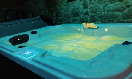 Atelier Détente & Spa  : Institut de beauté à Caudrot