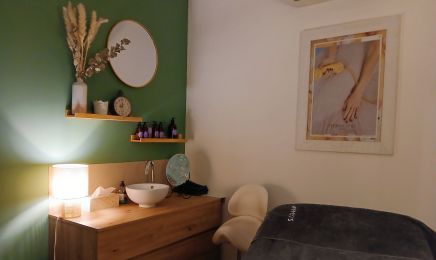 Maison de Beauté Charlotte : Manucure à Fresnay-sur-Sarthe