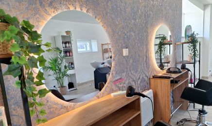 Au peigne fin : Coiffeur à Plougourvest