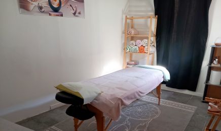 Les mains d’Anges - Massages - Reflexologie : Manucure à Remoulins