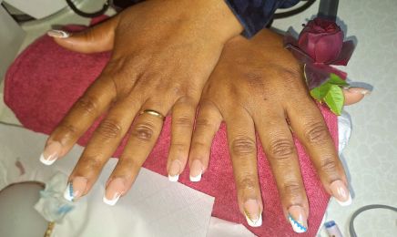 Les mains dargent : Manucure à Castres