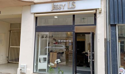 Jessy LS  : Coiffeur à Metz