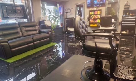 Simo Barber : Barbier à Angers