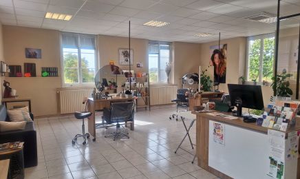 Comme chez soi : Coiffeur à Saint-Bonnet-en-Bresse