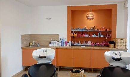 Bella Hair : Coiffeur à L'Horme