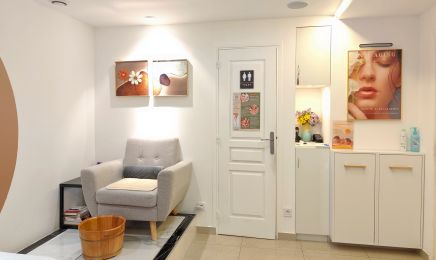 Beauté de Crystal - Massage TuiNa Sceaux : Coiffeur à Sceaux