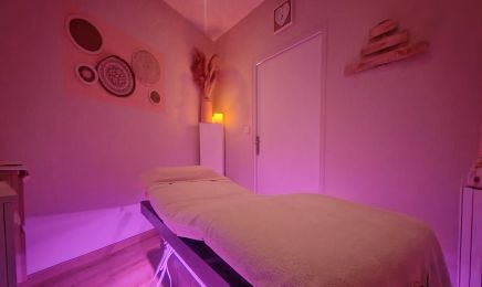 Institut Peau’ze Détente  : Manucure à Breuil-Magné