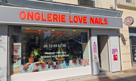 LOVE NAILS : Manucure à Valence