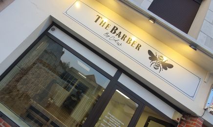 The Barber by cedw : Institut de beauté à Saint-Denis-de-l'Hôtel