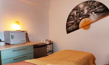 Les Soins d'Hélène : Manucure à Solliès-Pont