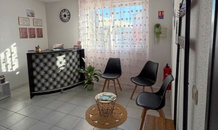 Romy Esthétique : Manucure à Cabestany
