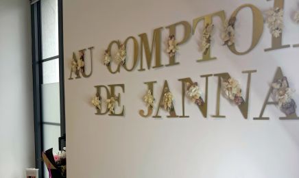 Au comptoir de Janna  : Manucure à Le Chambon-Feugerolles