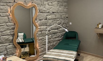 DILSHAD INSTITUT  : Manucure à Saint-Étienne