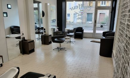 B Barber : Barbier à Brives-Charensac