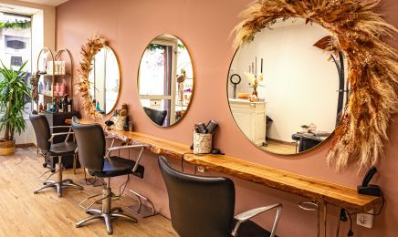 Le Salon by Célia  : Coiffeur à Souillac