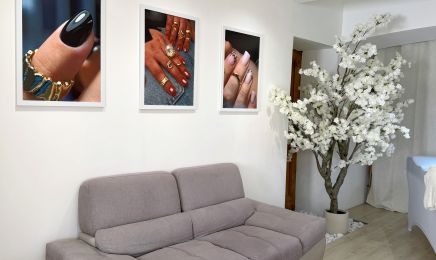 MALONE BEAUTY NAILS  : Manucure à Nîmes