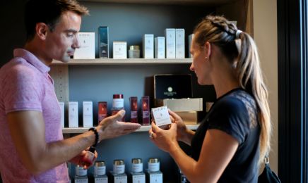 SPA DU RHONE : Manucure à Sablons