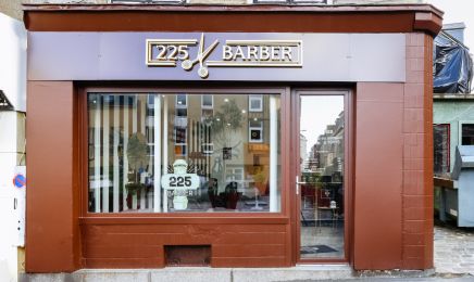 225 Barber  : Coiffeur à Avranches
