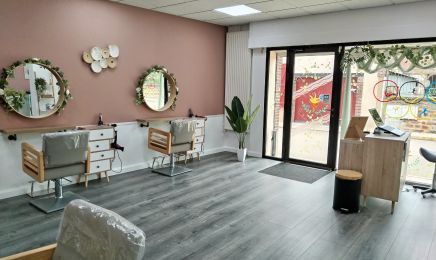 Melanie Coiffure : Coiffeur à Pourrain