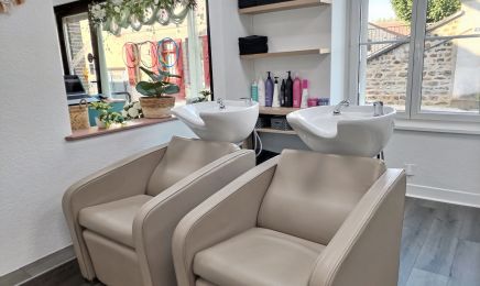 Melanie Coiffure : Coiffeur à Pourrain