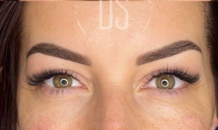 Marie CLAUSS - Sourcils & Cils Lyon  : Institut de beauté à Lyon