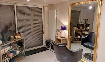 Le Salon Privé ( Head Spa & Coiffure ) : Coiffeur à Seynod