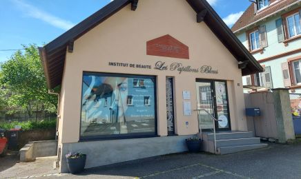 Institut De Beauté Les Papillons Bleus : Manucure à Mulhausen