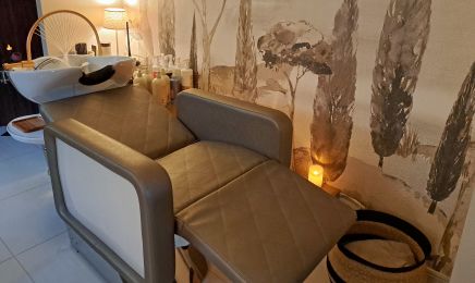 Le Salon Privé ( Head Spa & Coiffure ) : Coiffeur à Seynod