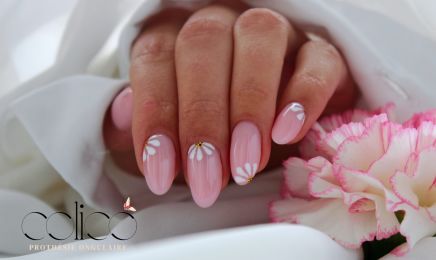 colico nails  : Manucure à Vern-sur-Seiche