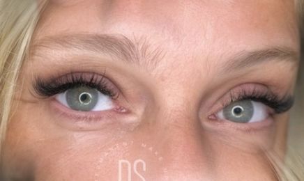 Marie CLAUSS - Sourcils & Cils Lyon  : Institut de beauté à Lyon