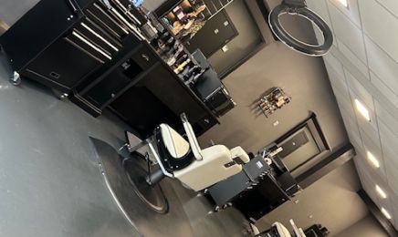 Médusa Barber  : Barbier à Hannut