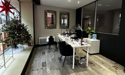 La Petite Parisienne : Manucure à Cholet