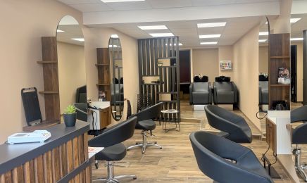 L'instant cheveux : Coiffeur à Cluny
