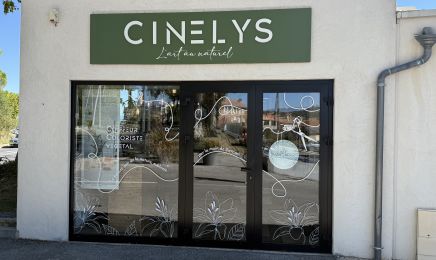 Cinelys - L'Art au Naturel : Coiffeur à Manosque