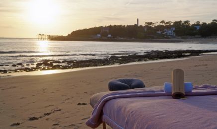 Mayū Bien-être | Massage Holistique & Soin énergétique | Rennes & périphérie : Institut de beauté à Rennes