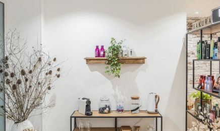 SAKURA BY KARO : Coiffeur à Loix